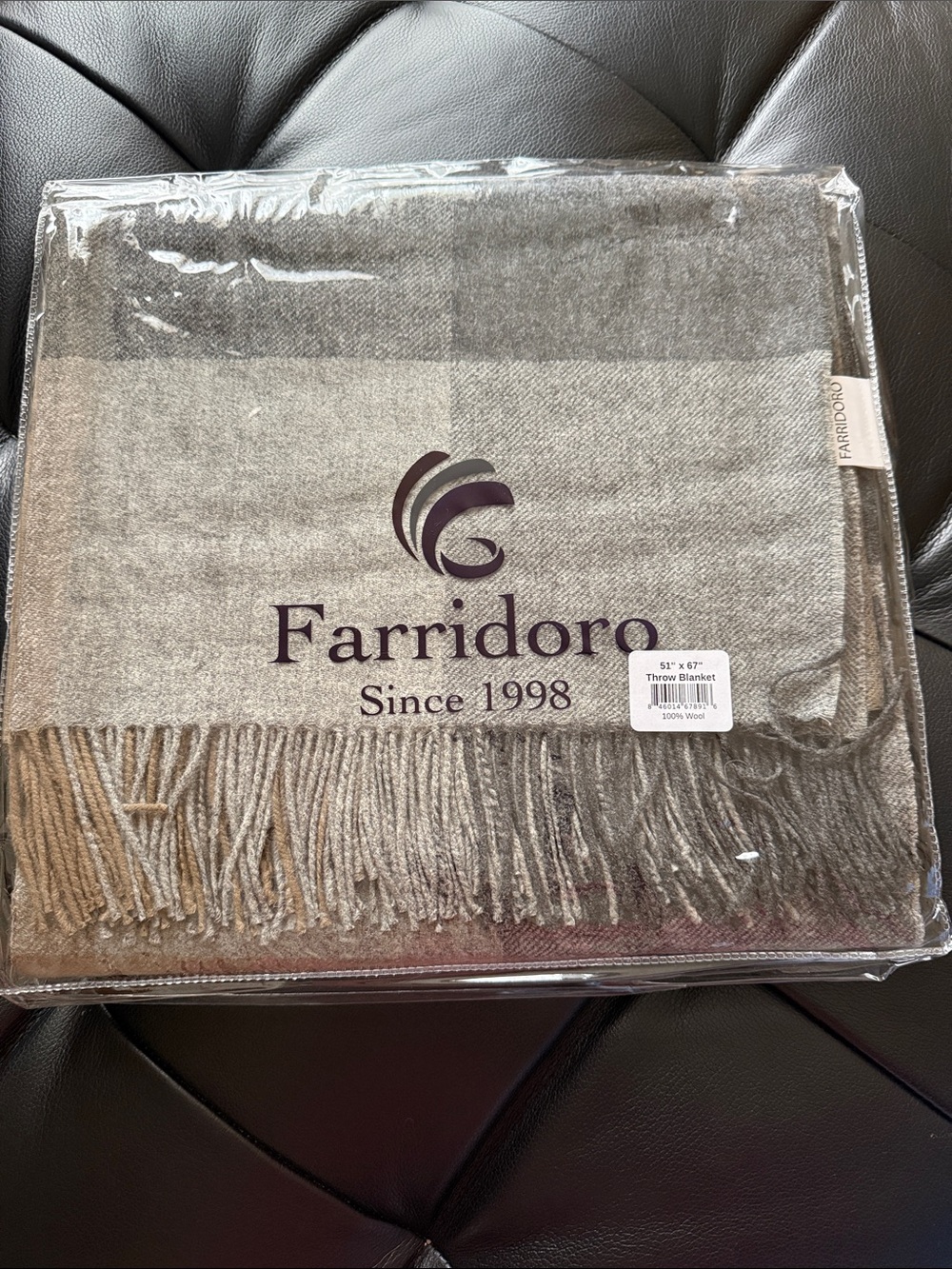 NEW Farridoro 100% wool throw blanket with fringe size 51”X67”